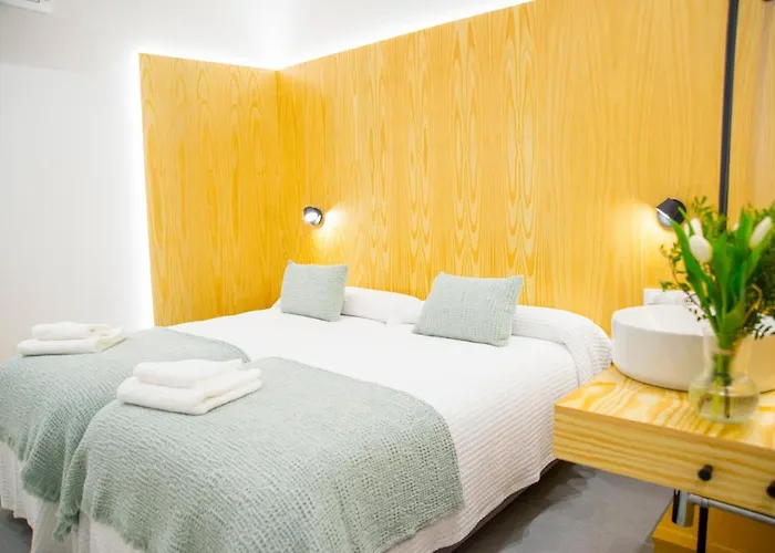 Kalidas Hostel Suites